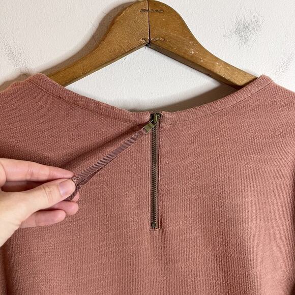 Ann Taylor Loft Women's Crochet Sweatshirt Top XS Pink 3/4 Sleeve Floral Lace - Picture 5 of 9